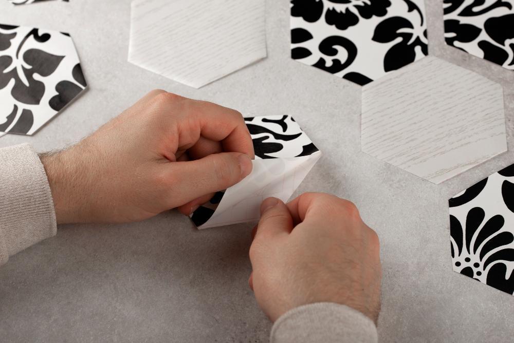Kiss-Cut vs Die-Cut Stickers: Which is Right for Your Business?